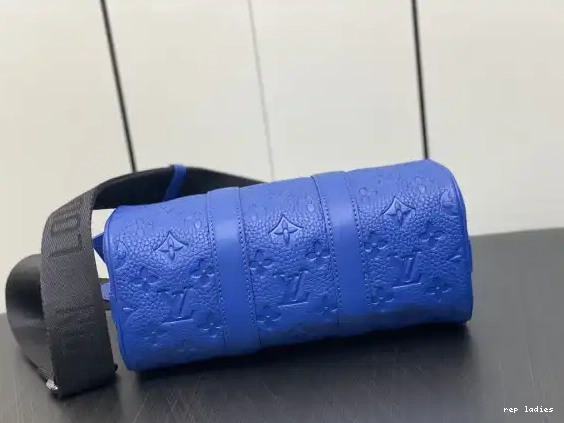 Cheap LOUIS VUITTON BANDOULIÈRE KEEPALL 25 0528